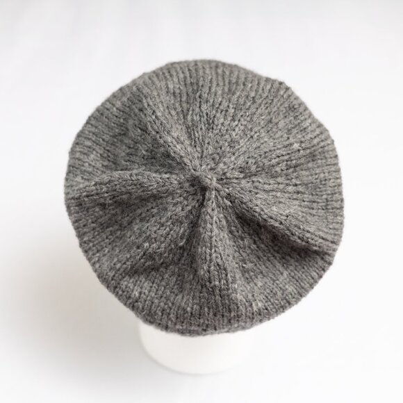 Hand knit Heathered Charcoal Gray French Parisian Beret main image 4